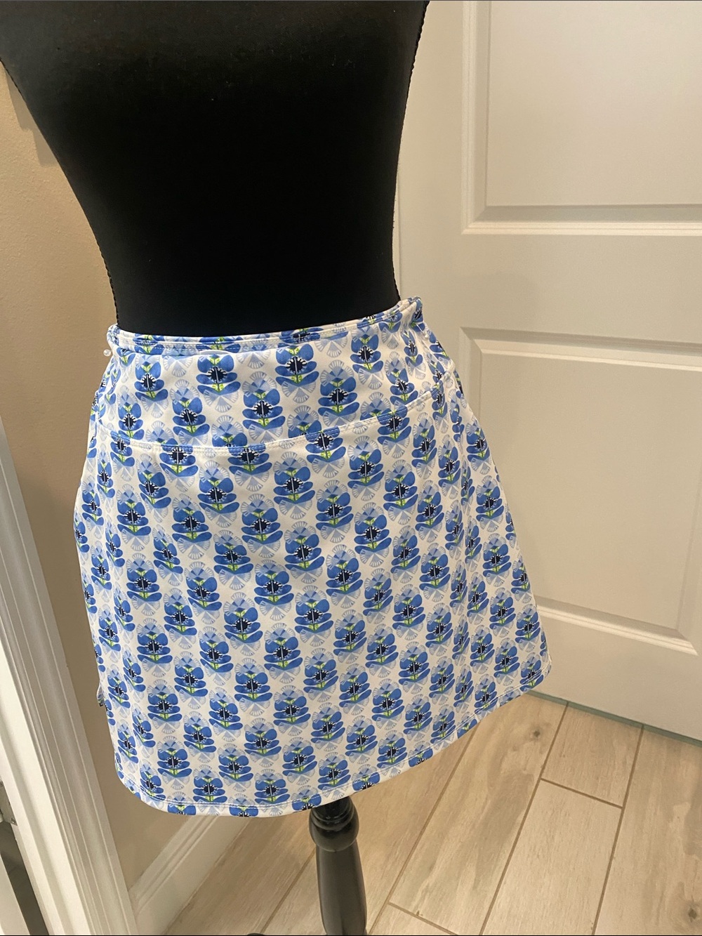 Sigrid Olsen White Skort with Blue Floral Print